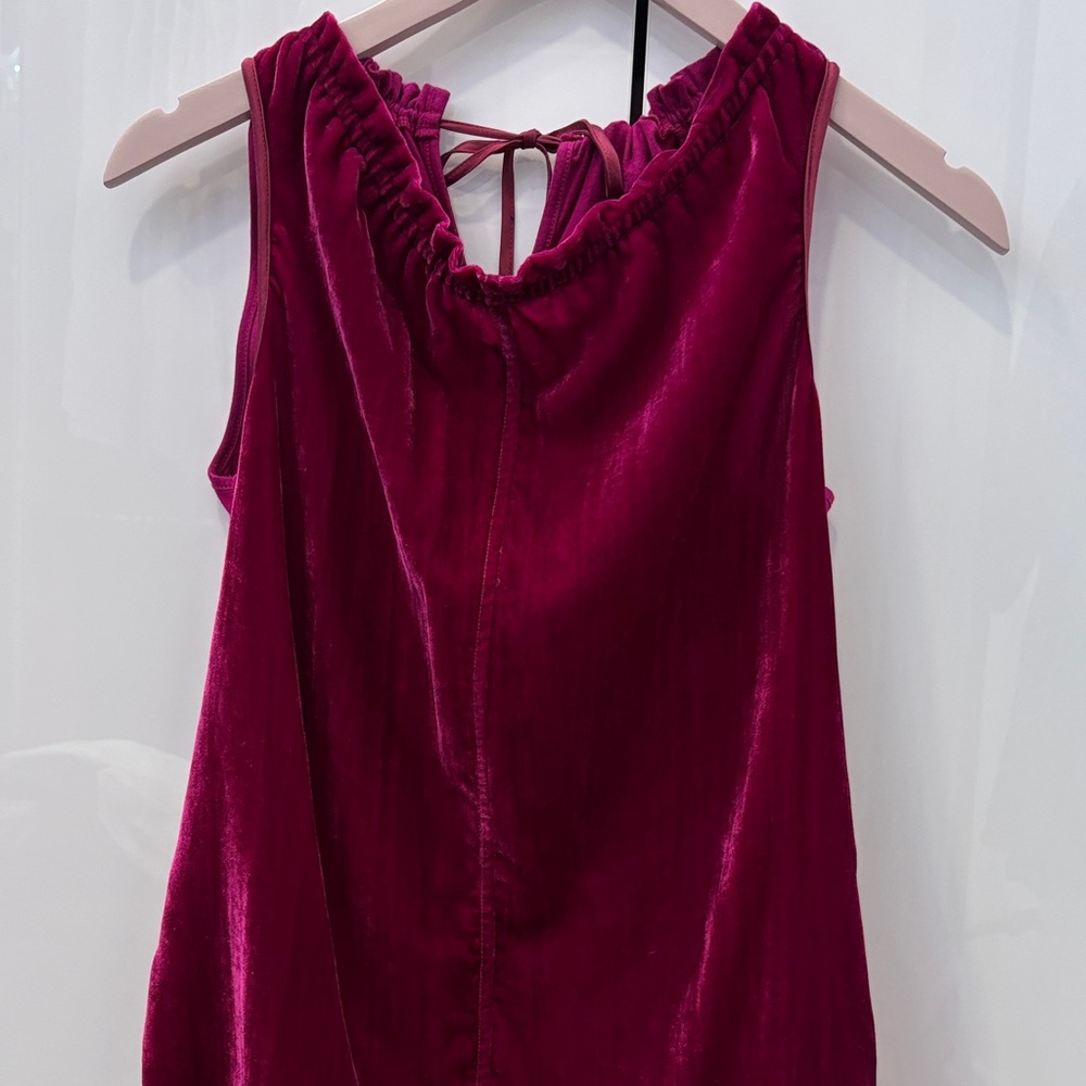 Jigsaw Fuchsia Top with Elegant Detail